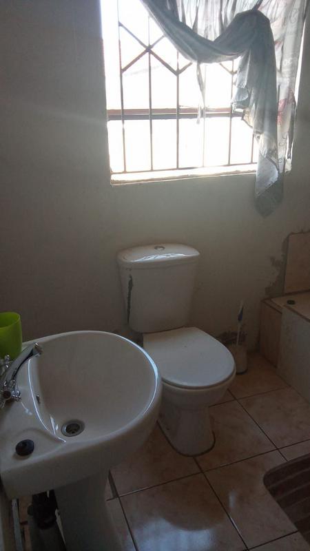 3 Bedroom Property for Sale in Mabopane North West